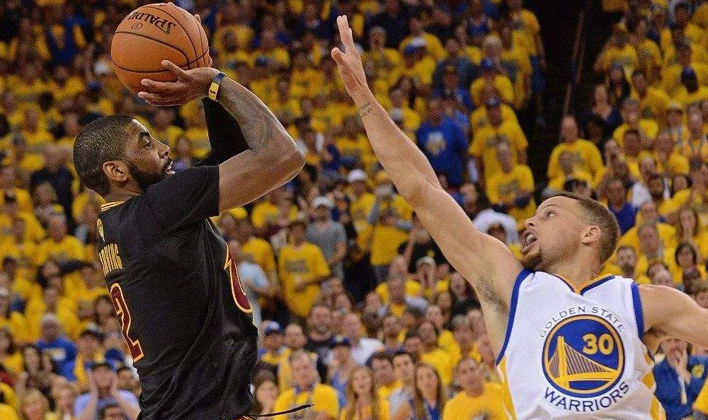 FIBA篮球冠军联赛｜场边座位赛前已售罄 金群利战领航猿料热爆