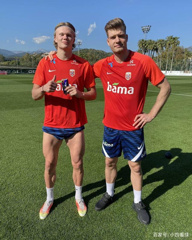 2016年5月：游骑兵球员奥多尔因“甩棒事件”在场上拳击蓝鸟球员包蒂斯塔。